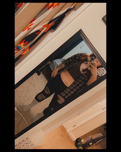 plumpmisspinky OnlyFans picture