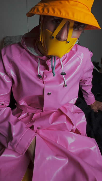 twinkinrainwear OnlyFans picture