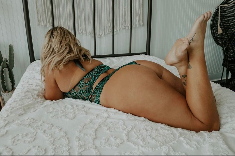 elegant-bunny OnlyFans profile picture
