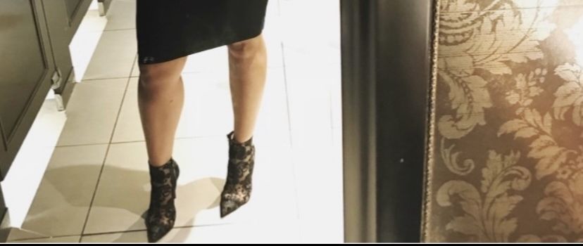 herfeetandshoes OnlyFans profile picture