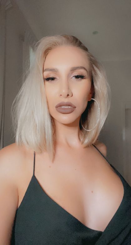charlizzzzzzz69 OnlyFans picture