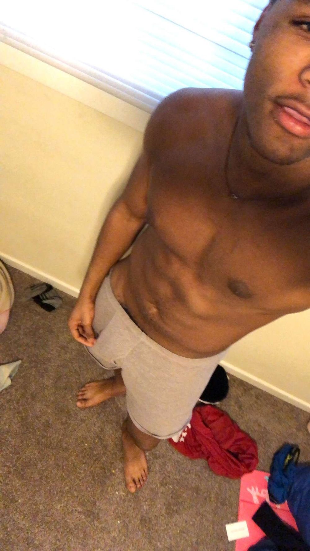 tonbaby2121 OnlyFans profile picture