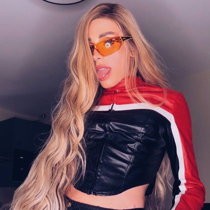 Best Suzie OnlyFans Accounts FansMetrics