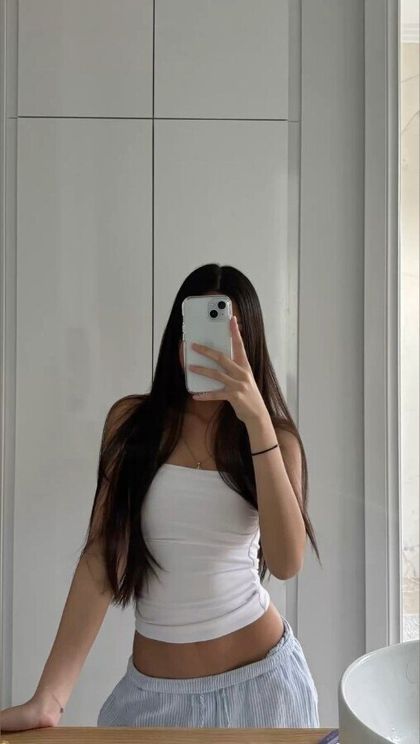 ellabennett OnlyFans picture