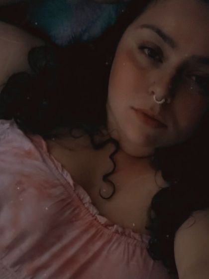 aradiant OnlyFans picture
