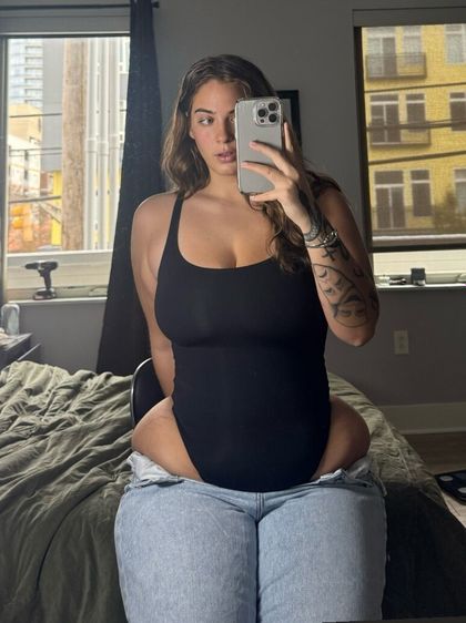 glizzycatcher.vip OnlyFans picture