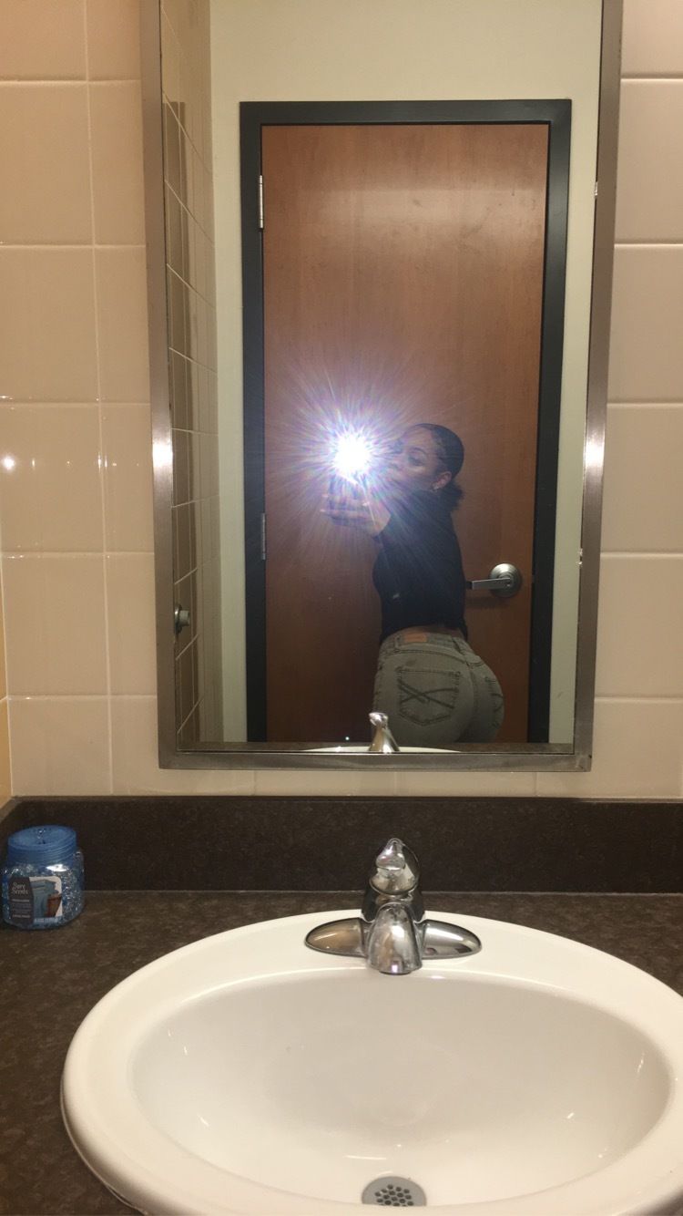 tiinythebrat OnlyFans profile picture