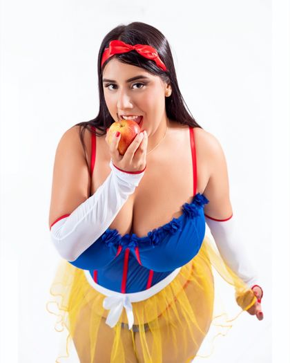 andreinatits OnlyFans picture
