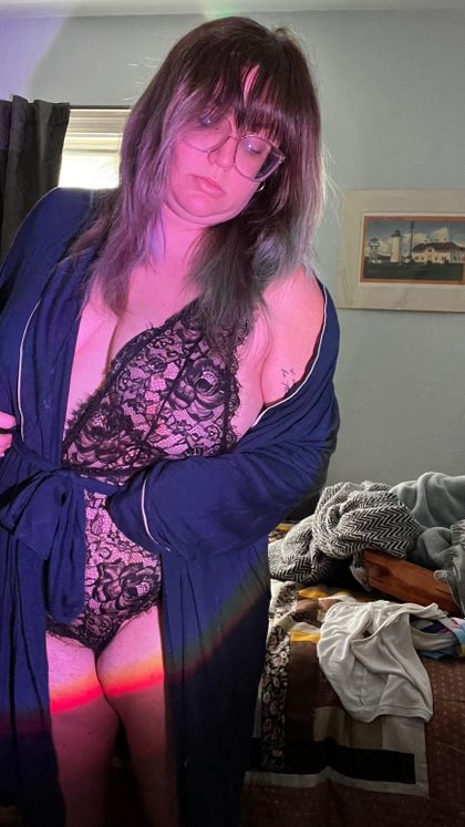 junestella OnlyFans picture