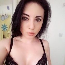 Best Amystargher OnlyFans Accounts | FansMetrics.com