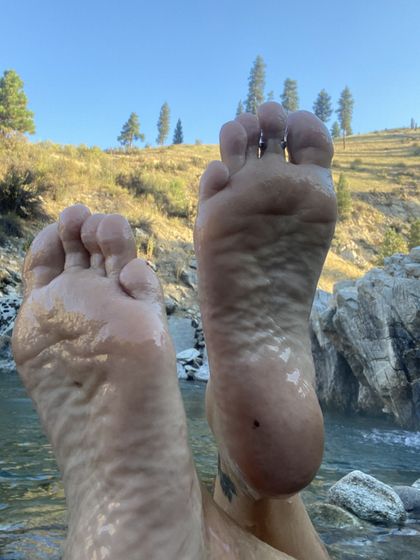 onadventurefeet OnlyFans picture