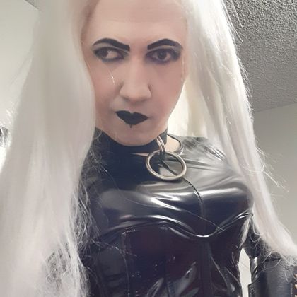 selenevoelker OnlyFans picture