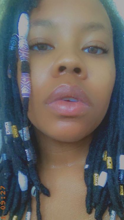 honieebee OnlyFans picture