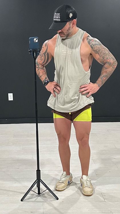 anthony1083 OnlyFans picture