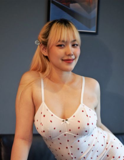 @waifuhitomi
