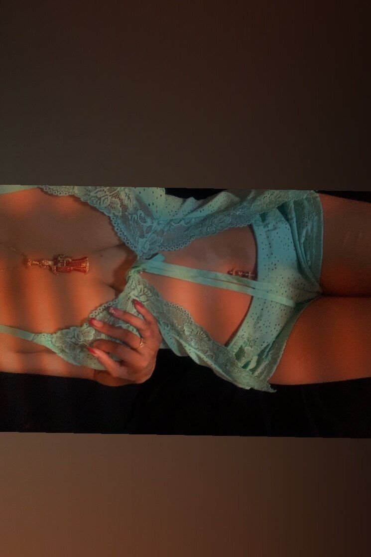 bunniesenpie OnlyFans profile picture