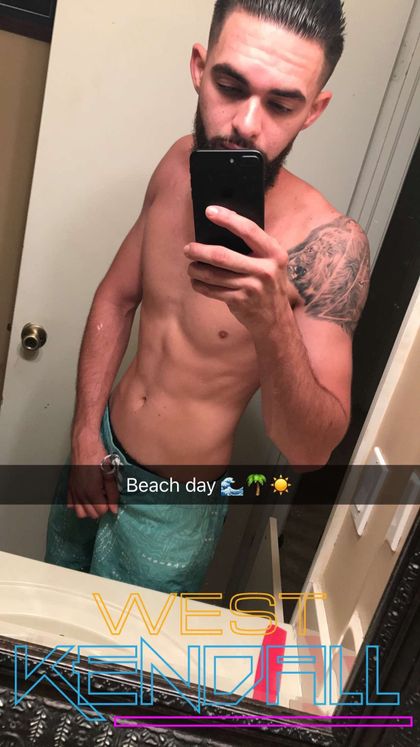 hungflacoo OnlyFans picture