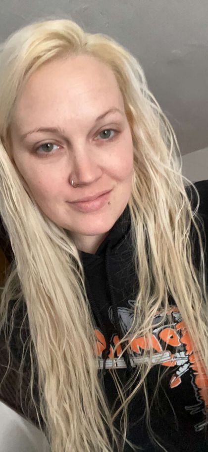 blondiemomma26 OnlyFans picture