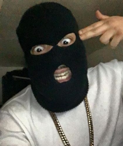 dee-money-stack-paper OnlyFans picture