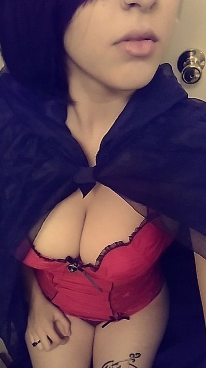 xxedgy.latinaxx OnlyFans picture