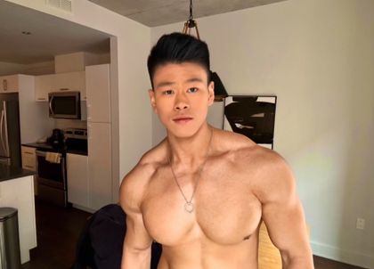 holymolydamien OnlyFans picture