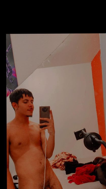 leozack OnlyFans picture