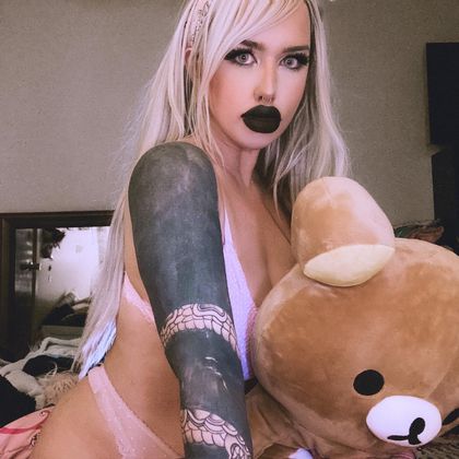 fairyfawks OnlyFans picture