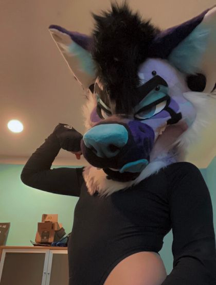 hyenazholez OnlyFans picture
