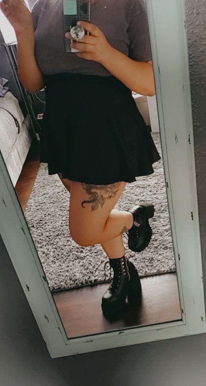 yomikitty OnlyFans picture