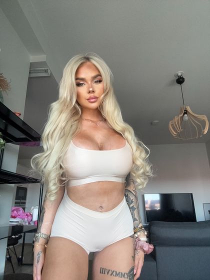 bellevixelle OnlyFans picture
