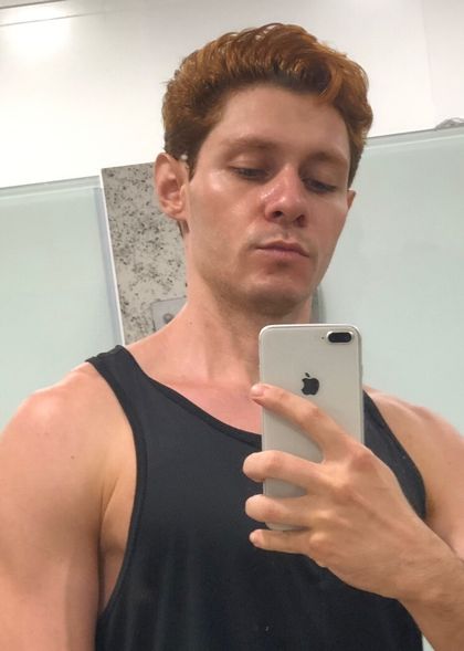 bruceredhead OnlyFans picture