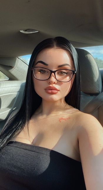 misstraptrin OnlyFans - Free Trial - Photos - Socials | FansMetrics.com