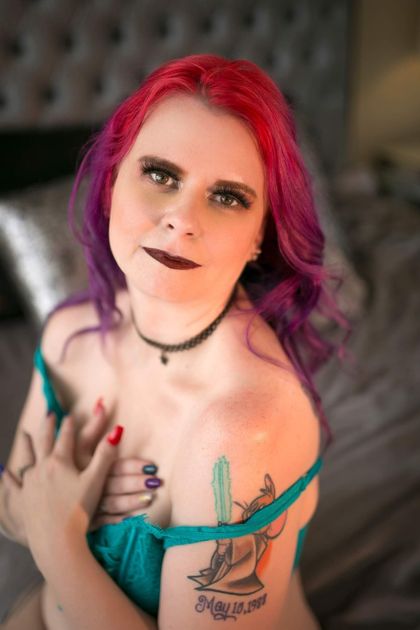 ph03n1x_b3auty OnlyFans picture