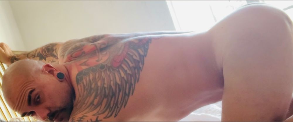 skinm8alex OnlyFans profile picture