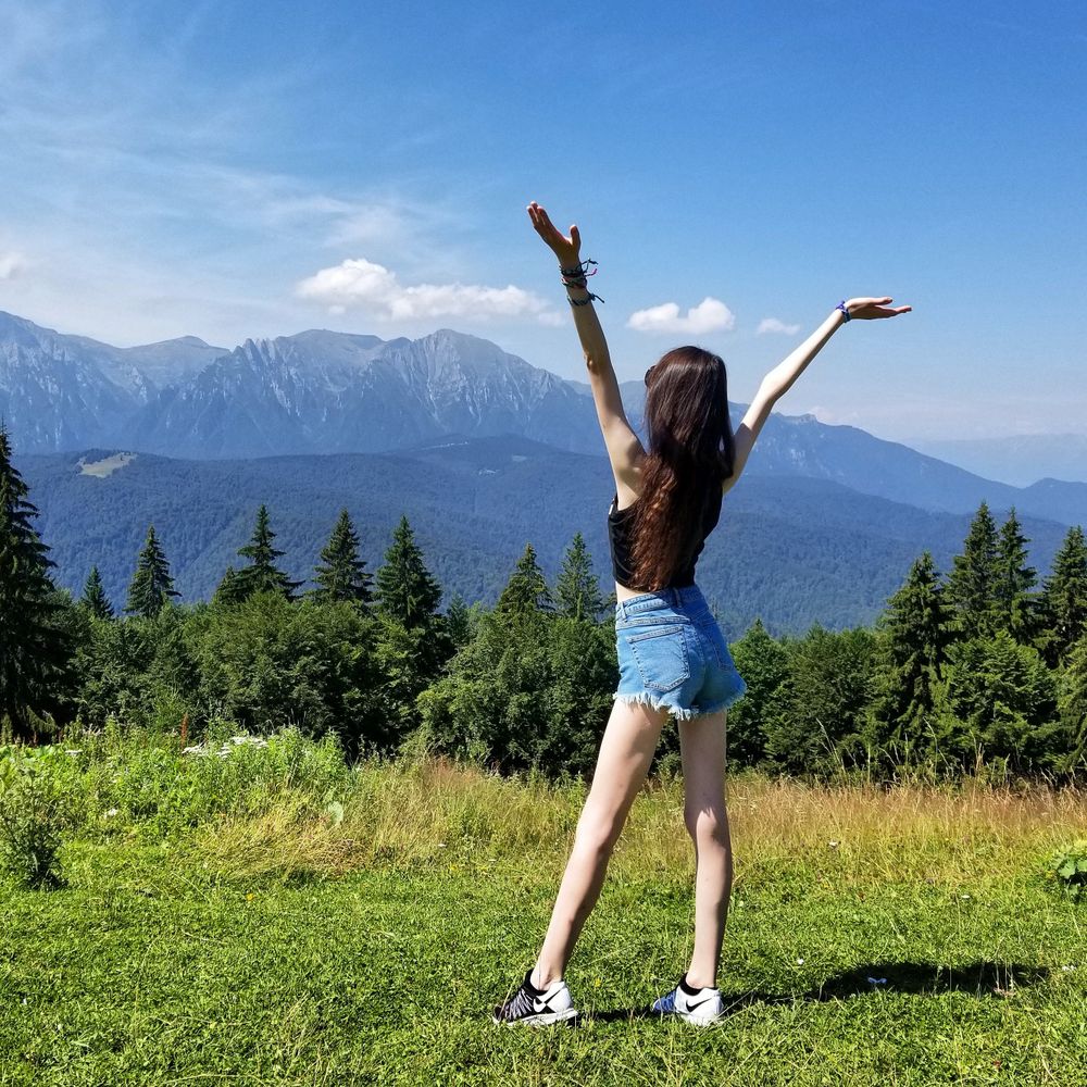 thegirlwithlonglegs OnlyFans profile picture