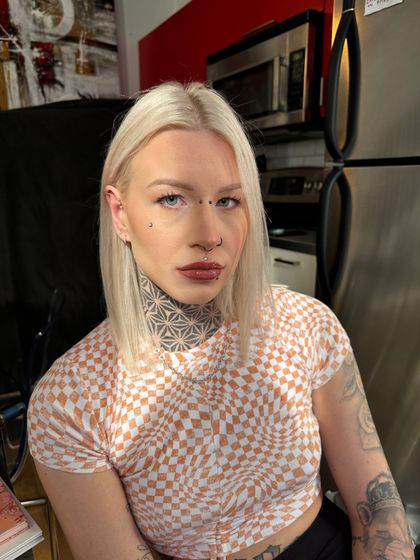 melinaroyfree OnlyFans picture