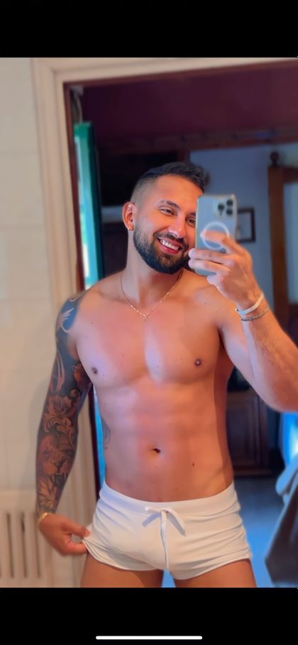 valentingyn OnlyFans picture