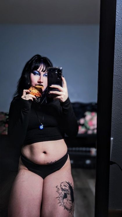 bluegothgf69 OnlyFans picture