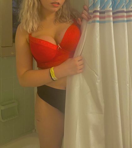 brokecollegegirlll OnlyFans picture