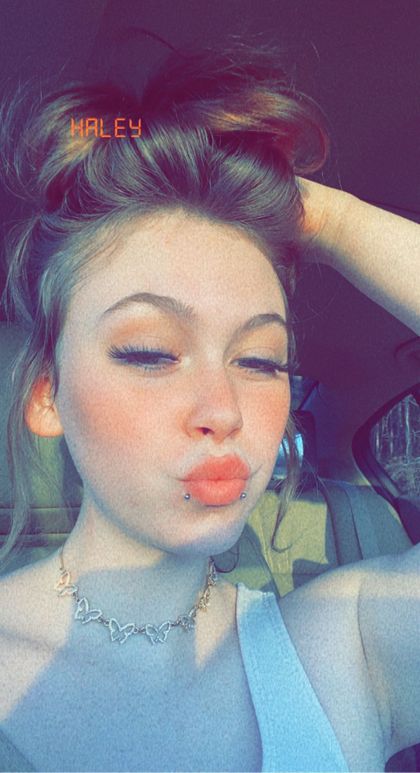 p3layb3oyb3unny OnlyFans picture