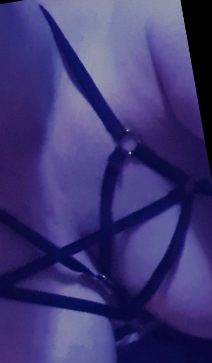 browenandwhitetitts OnlyFans picture