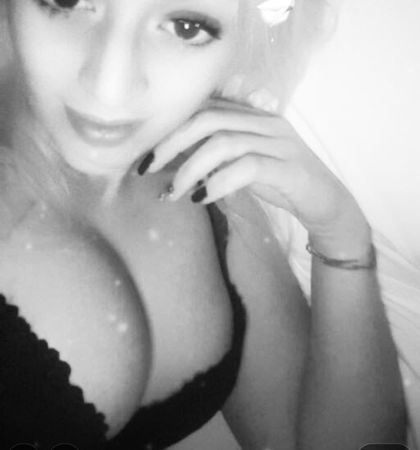 sharonsexxxx OnlyFans picture