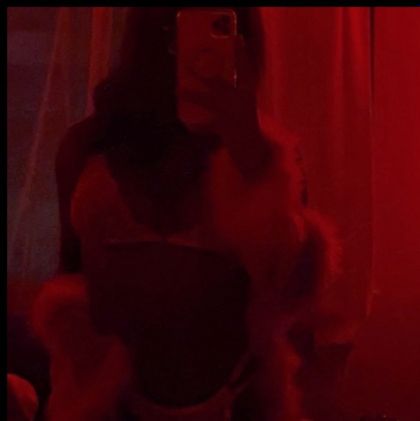 theebiamarie OnlyFans picture