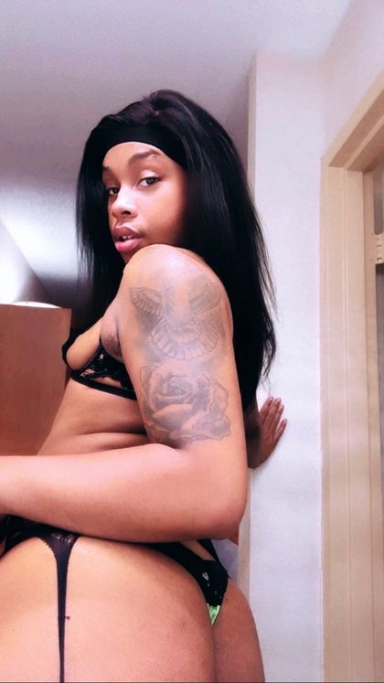 aphroditeluvv OnlyFans picture
