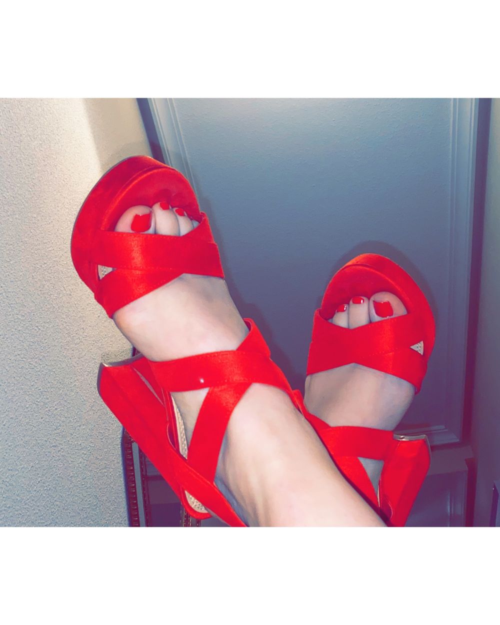 piesbonitos666 OnlyFans profile picture