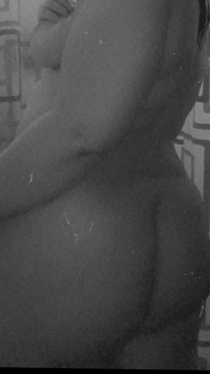 warburtonsbread OnlyFans picture