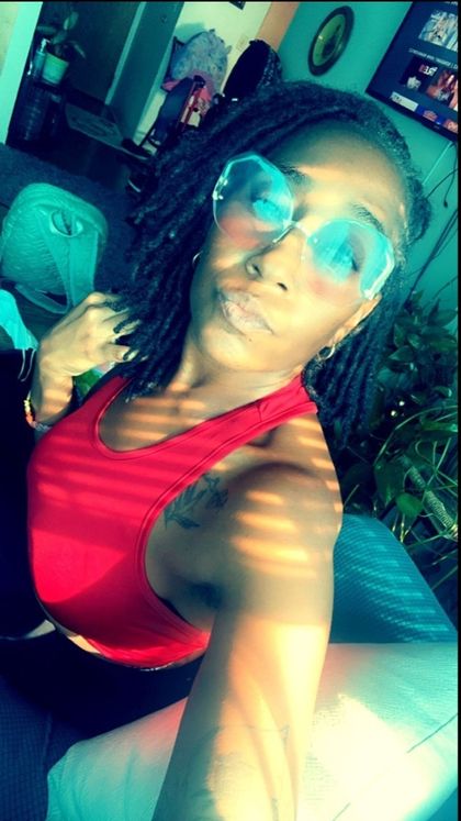 ms.snowsdirtyoffice OnlyFans picture