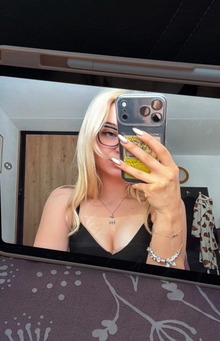 isabell4_4_4 OnlyFans profile picture