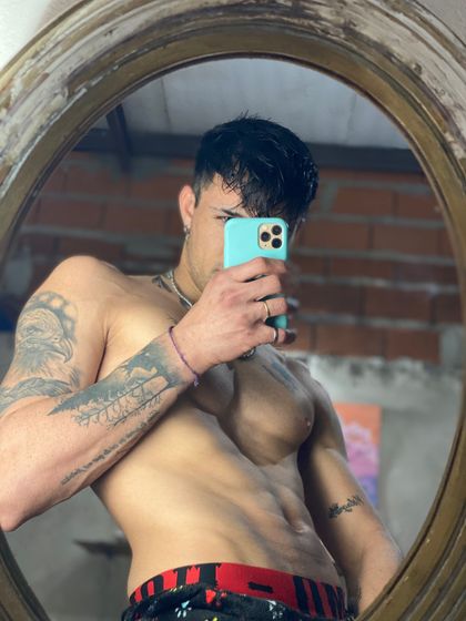 alejitoo OnlyFans picture