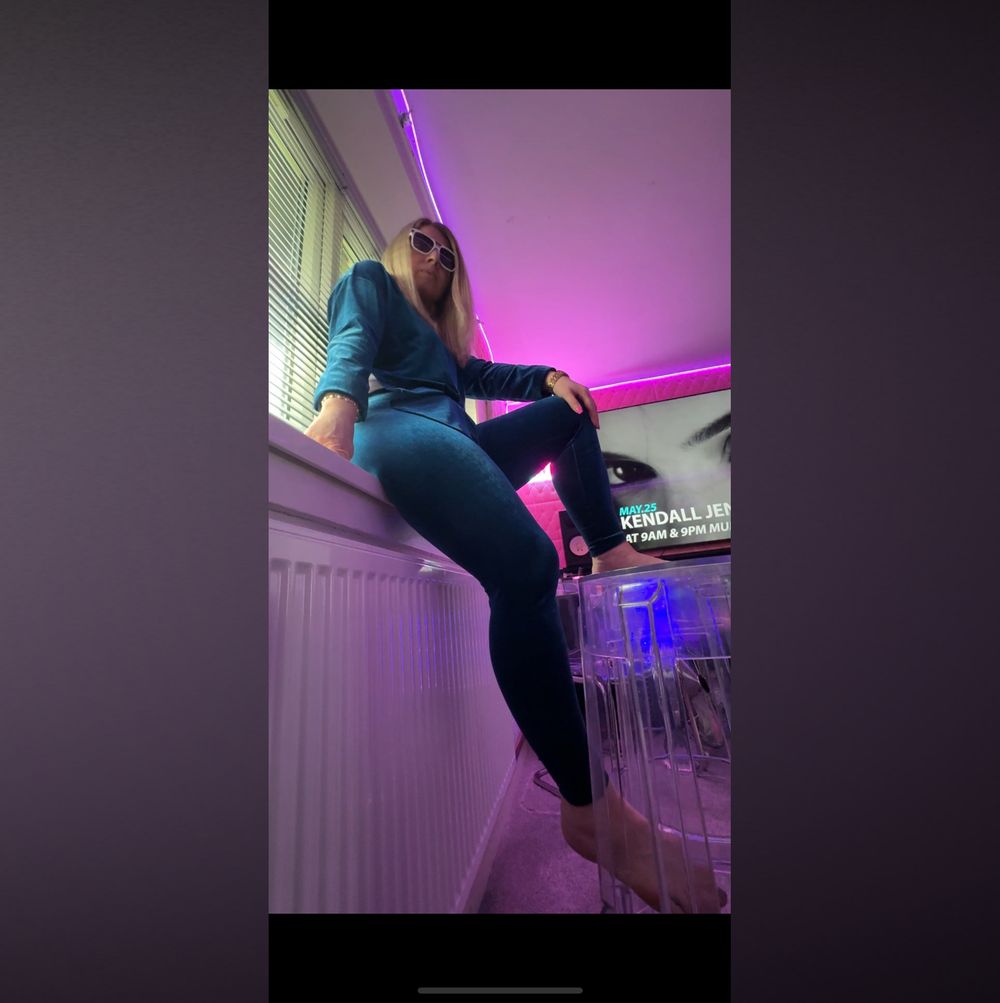 1zahorska_cervena OnlyFans profile picture